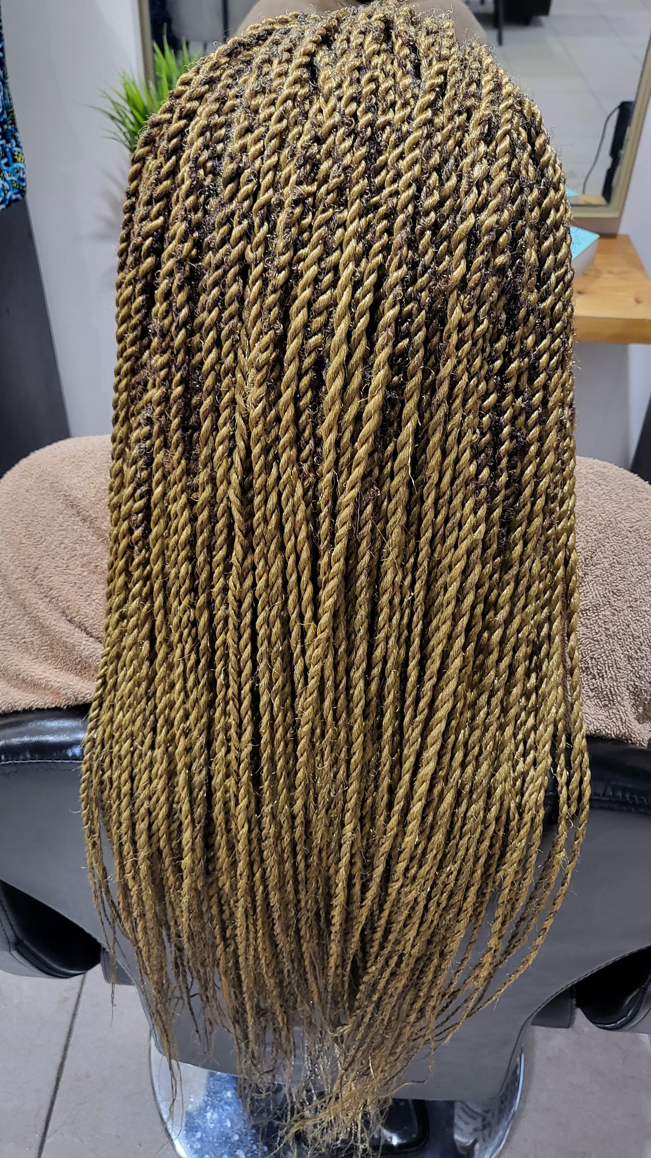 Senegalese twists